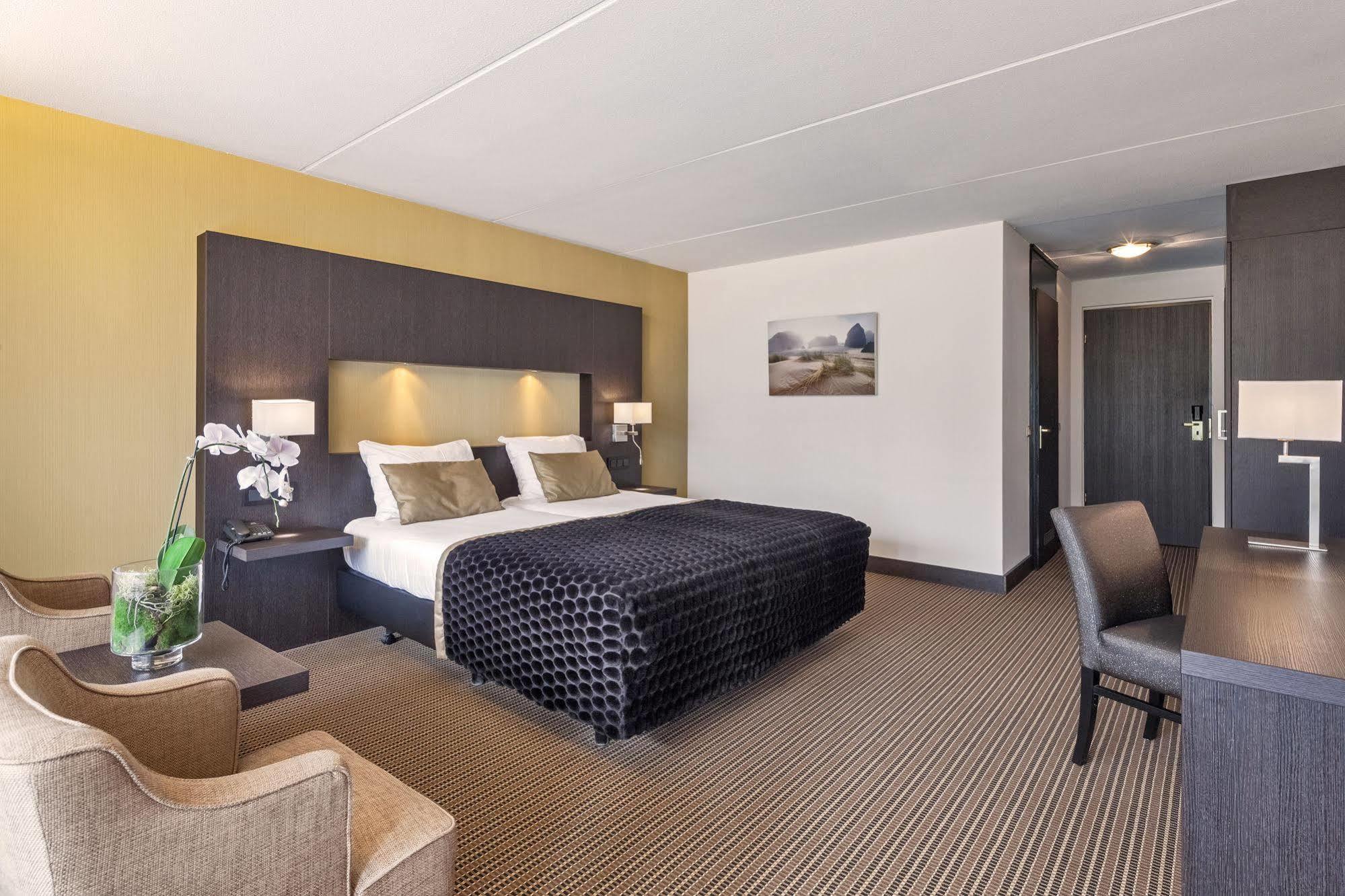 Van Der Valk Hotel Goes Exterior foto
